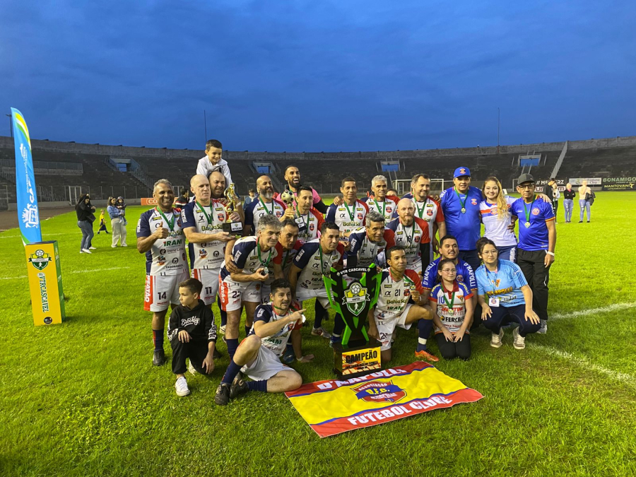 D’Napolli conquista o tricampeonato da Copa Sênior 50 nos pênaltis